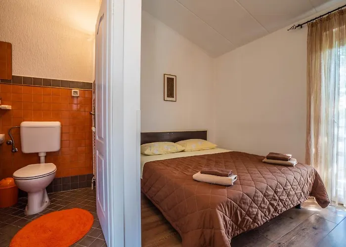 아파트 Maja 1512 크르니카